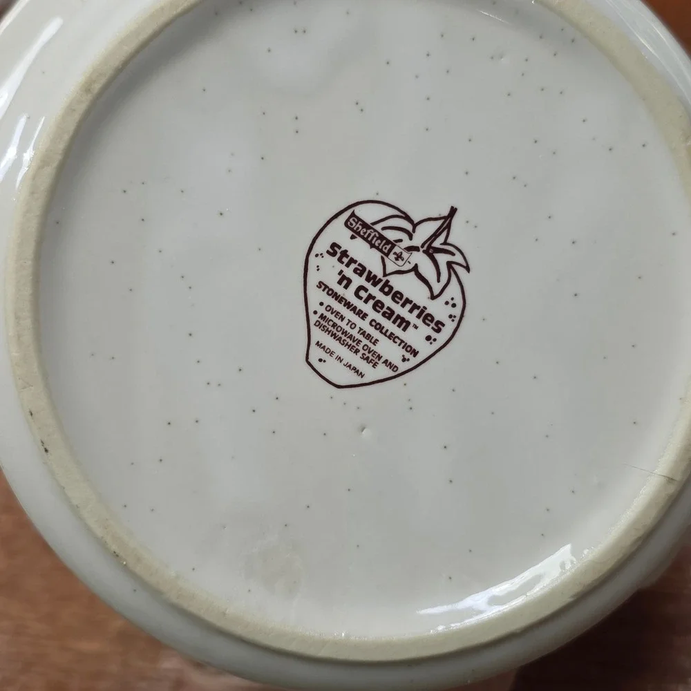 Sheffield Strawberries n Cream Stoneware Mini Casserole Dish Lid Japan Vintage